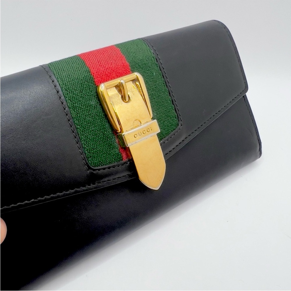 Authentic GUCCI Black Leather Signature Web Sylvie Red & Green Long Wallet - Picture 2 of 9